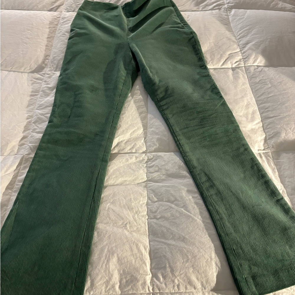 Tuckernuck Forest Green Cropped Pants - Picture 16 of 16